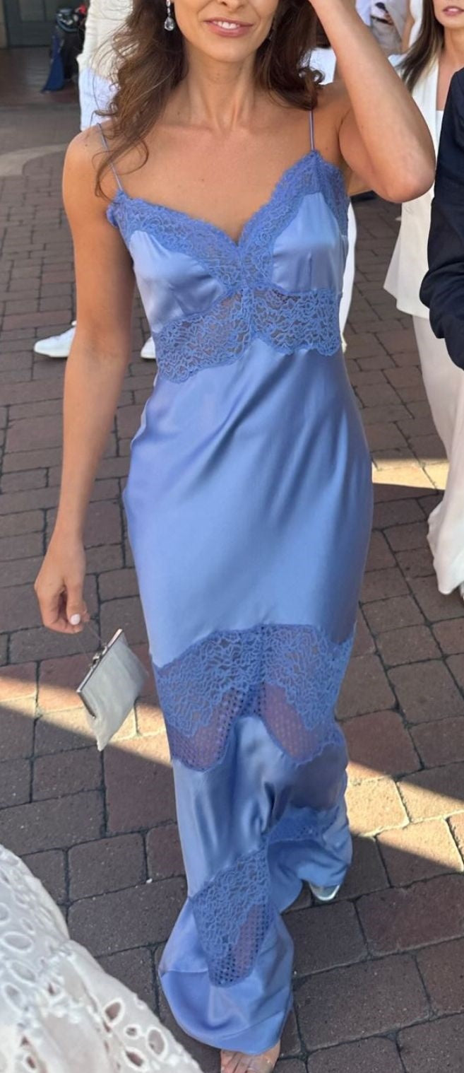 Robe de bal élégante en satin violet à longues bretelles spaghetti nv5200