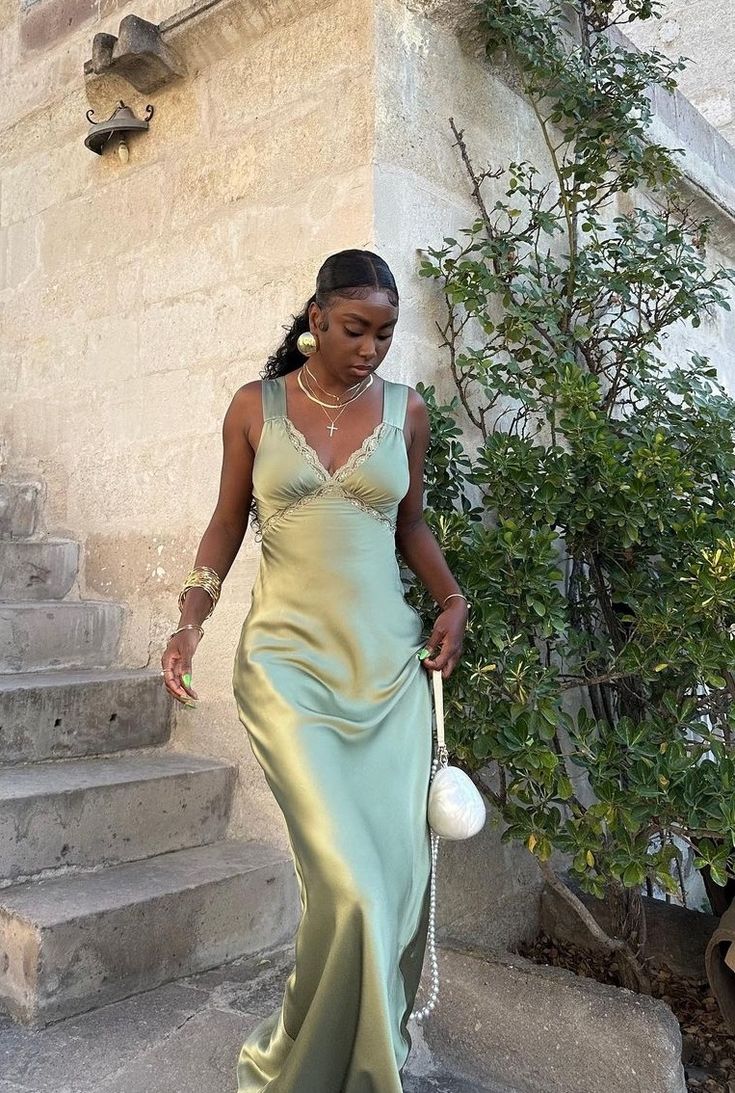 Grünes, schlichtes, elegantes, langes Ballkleid aus Spitze, Abendkleid, Partykleid, NV29846