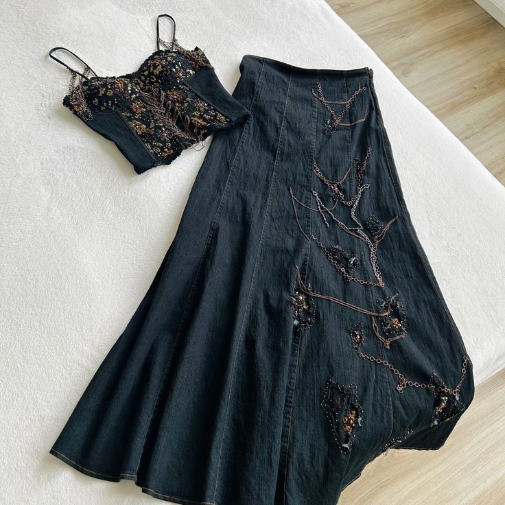NiceVestidos – Schwarzes, exquisites, zweiteiliges Perlenkleid NV5966