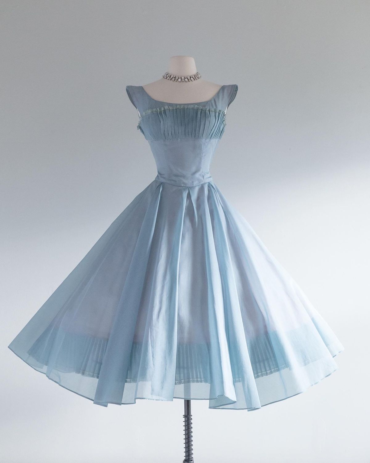 NiceVestidos - Robe de soirée courte et élégante, idéale pour un anniversaire, nv5513