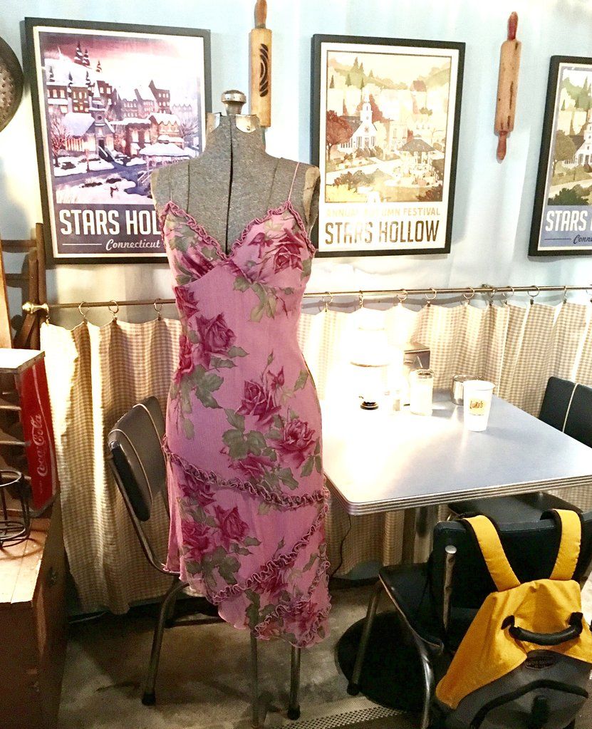 NiceVestidos--Pink Floral Short/Mid-Length Homecoming Dress NV5716