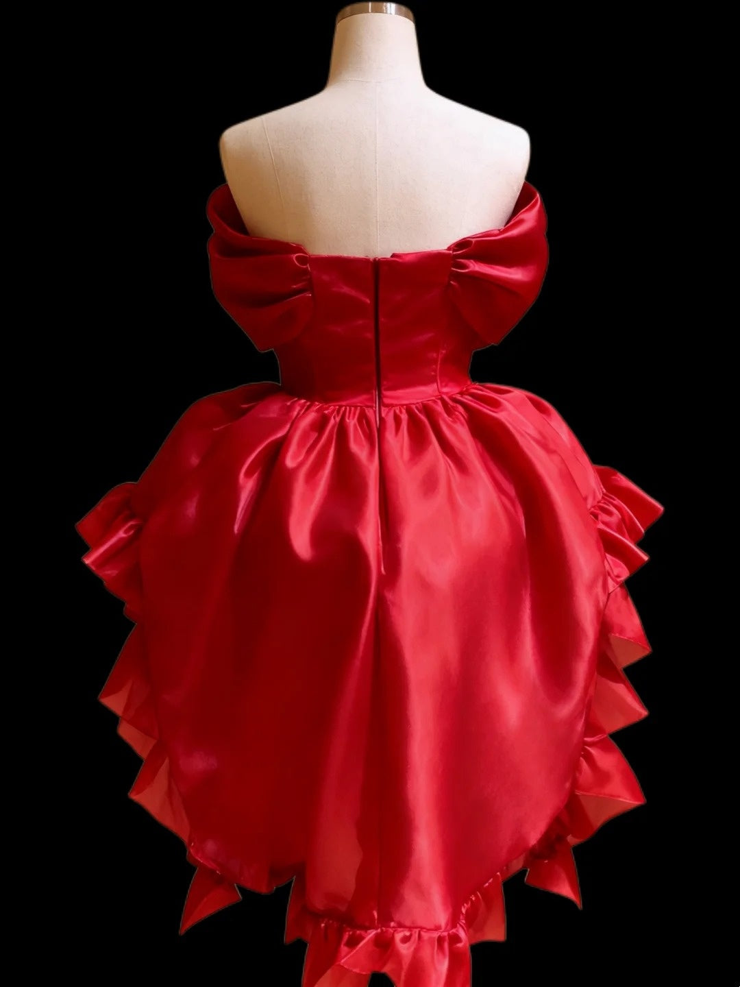 Robe courte en satin tendance pour anniversaire et bal de promo NV6598
