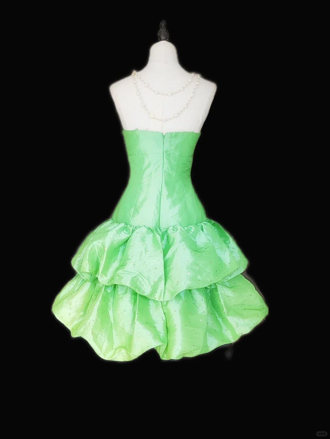 Grün Niedlich Süß Mode Elegant Perlen Kurzes Satin Homecoming Kleid Ballkleid Abendkleid Geburtstagsparty Kleid nv3945