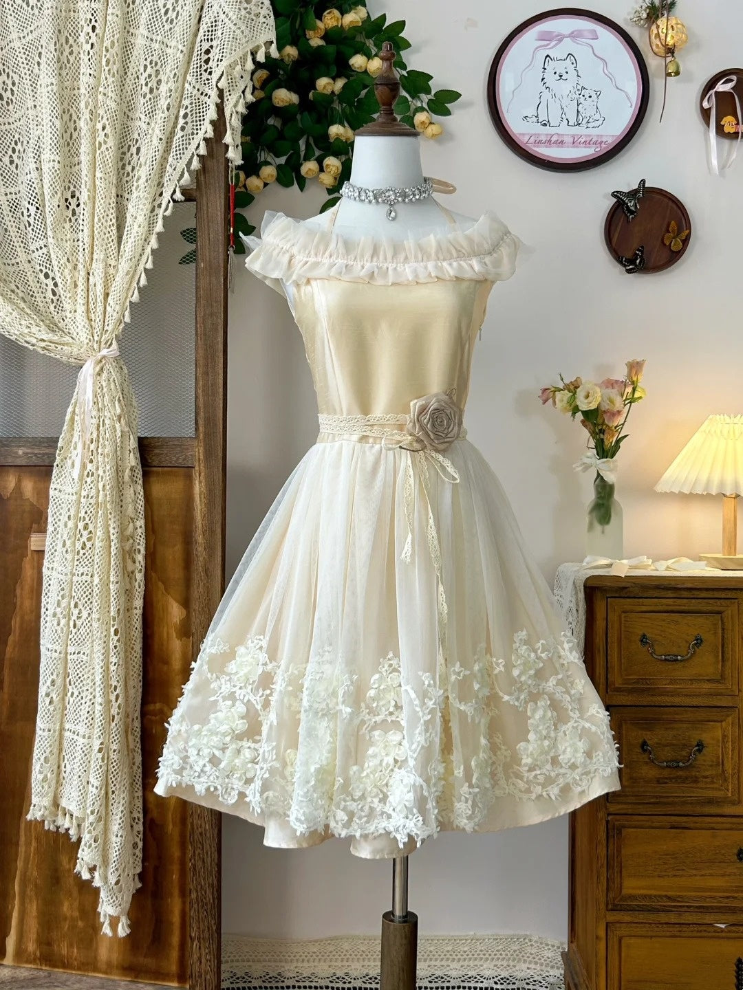 Gelbes kurzes Prinzessinnen-Heimkehrkleid aus Spitze, Geburtstagspartykleid, NV4705