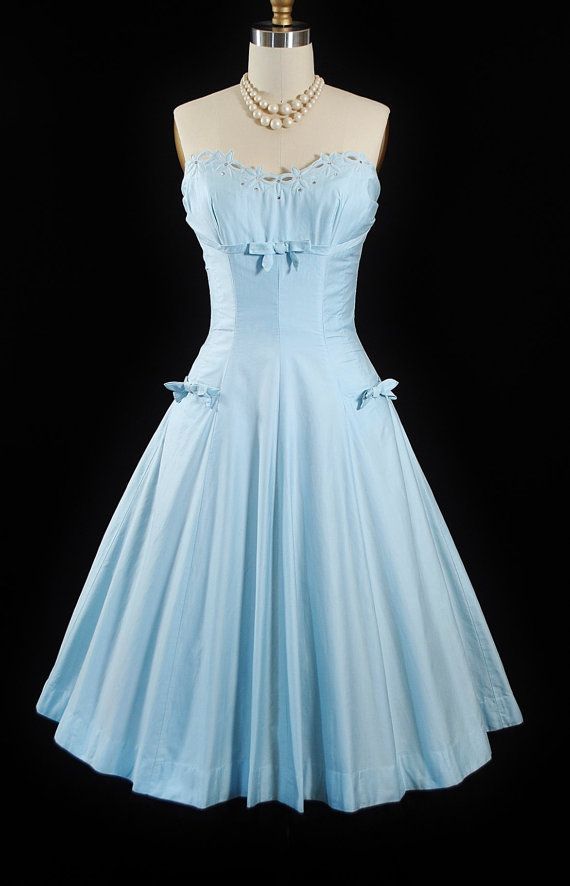 NiceVestidos - Robe de soirée mi-longue/courte bleu clair en satin Nv5591
