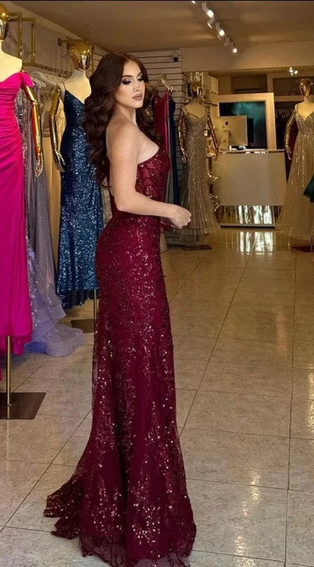 Burgunderrotes sexy heißes One-Shoulder-Ballkleid ohne Ärmel mit Paillettenapplikationen nv1760