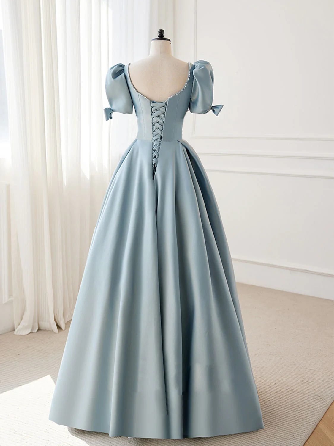 A-Linien-Ballkleid aus blauem Satin mit Puffärmeln und langem Ärmel, Abendkleider in Blau nv1726