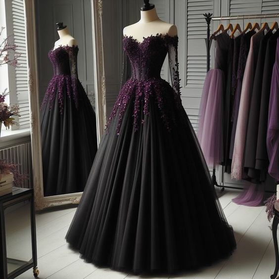 Schwarzes, lila, zarte Blumenapplikationen, langes Ballkleid aus Tüll, NV3360