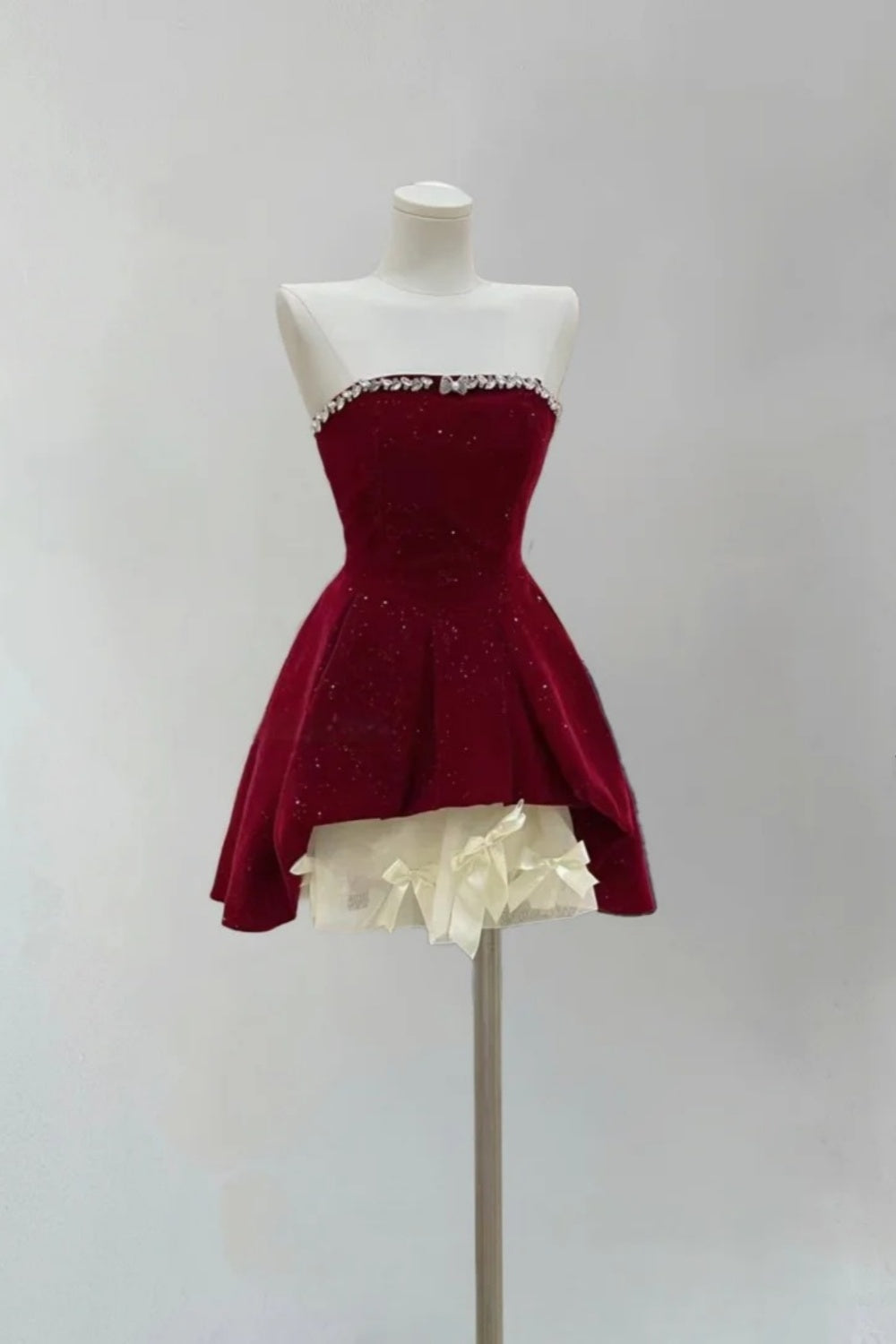 Burgunderrotes, funkelndes, perlenbesetztes Satin-Kurzkleid für den Heimkehrabend, Geburtstagspartykleid, nv5272