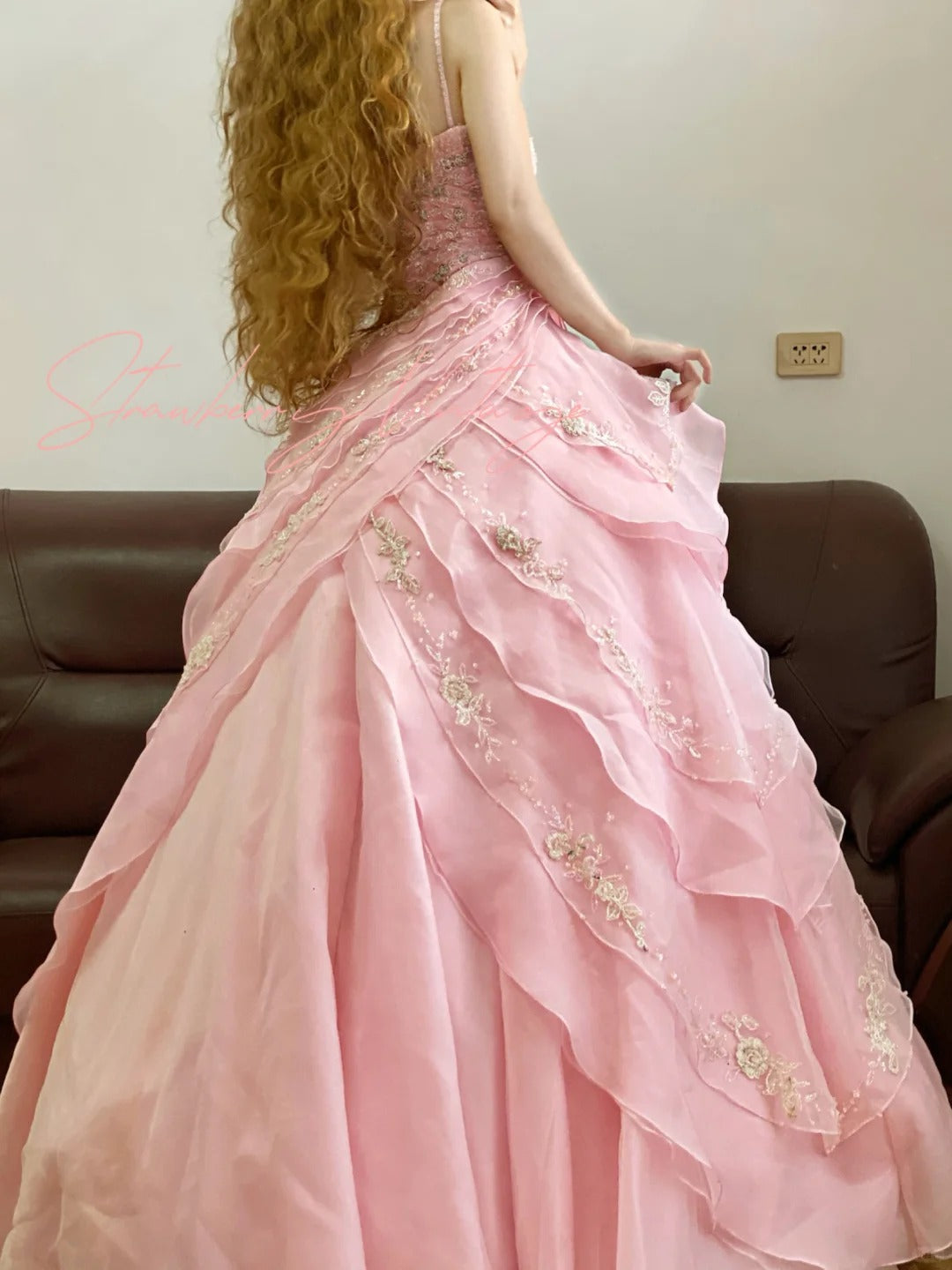 Rosa Blumen Elegantes Stufen Langes Tüll Ballkleid Abendkleid nv5019