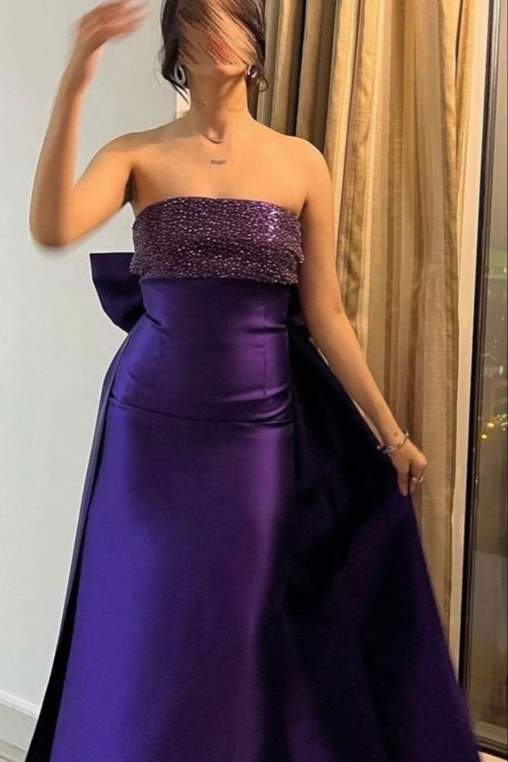 Lila glänzendes langes, elegantes Ballkleid aus Satin, nv3146