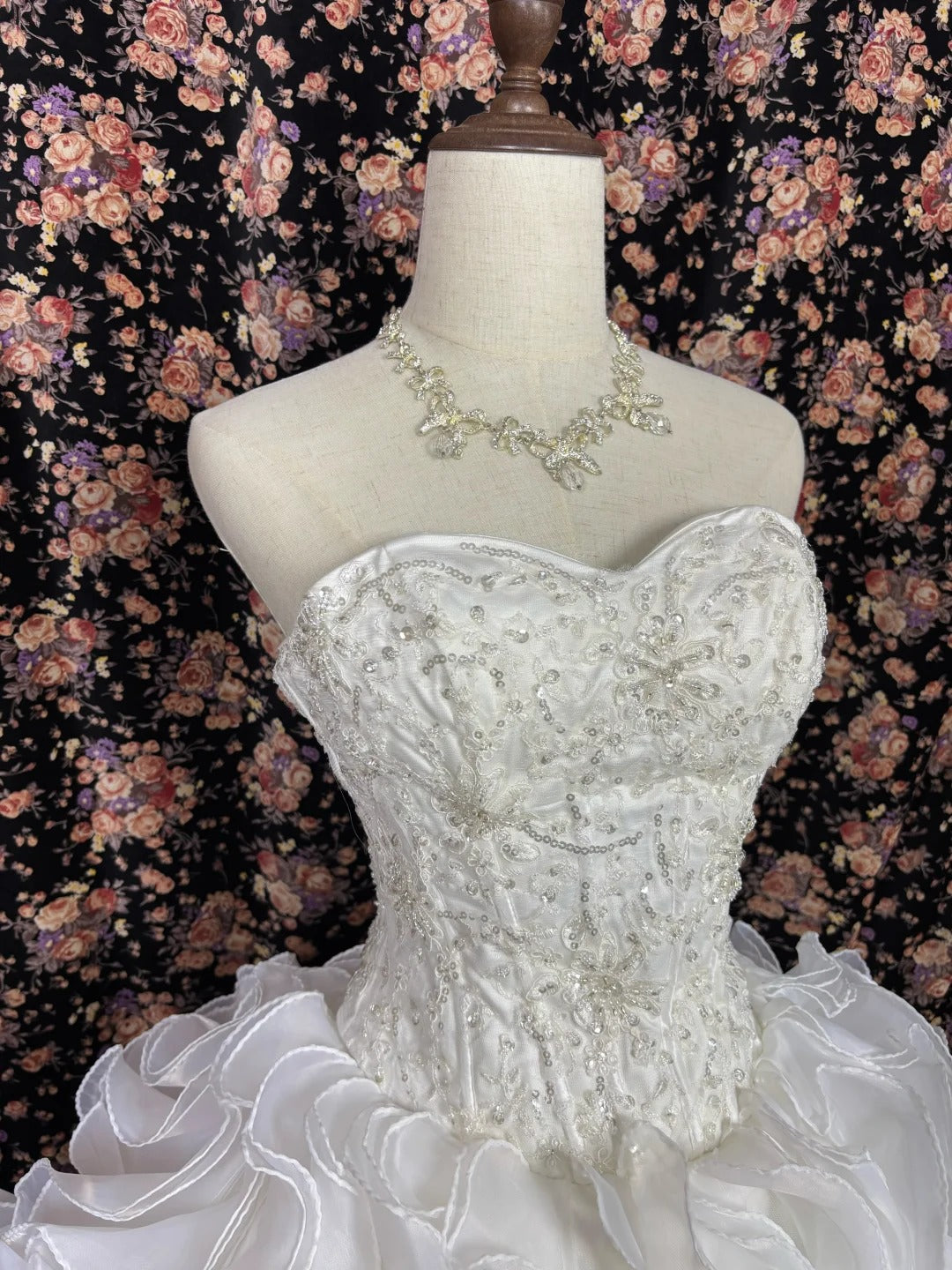 Weißes Perlenbesetztes Elegantes Exquisites Langes Bodenlanges Ballkleid Abendkleid Brautkleid nv4175