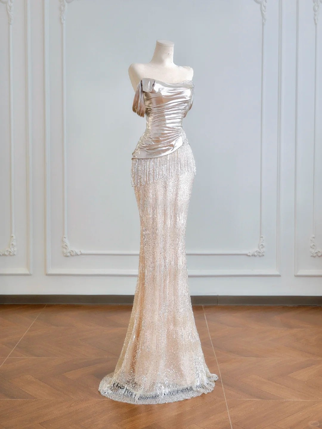 Hellgoldenes, perlenbesetztes Satin-Langtüll-Ballkleid, Abendkleid, Partykleid, nv4945