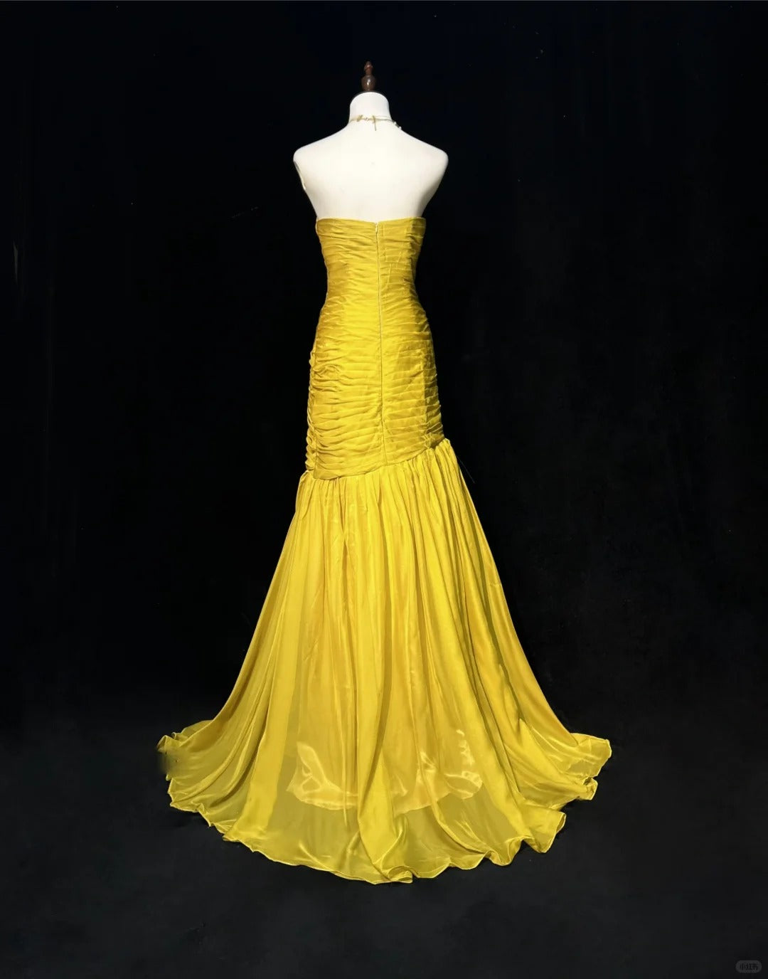 Gelbes elegantes langes Tüll-Ballkleid, Abendkleid nv4926