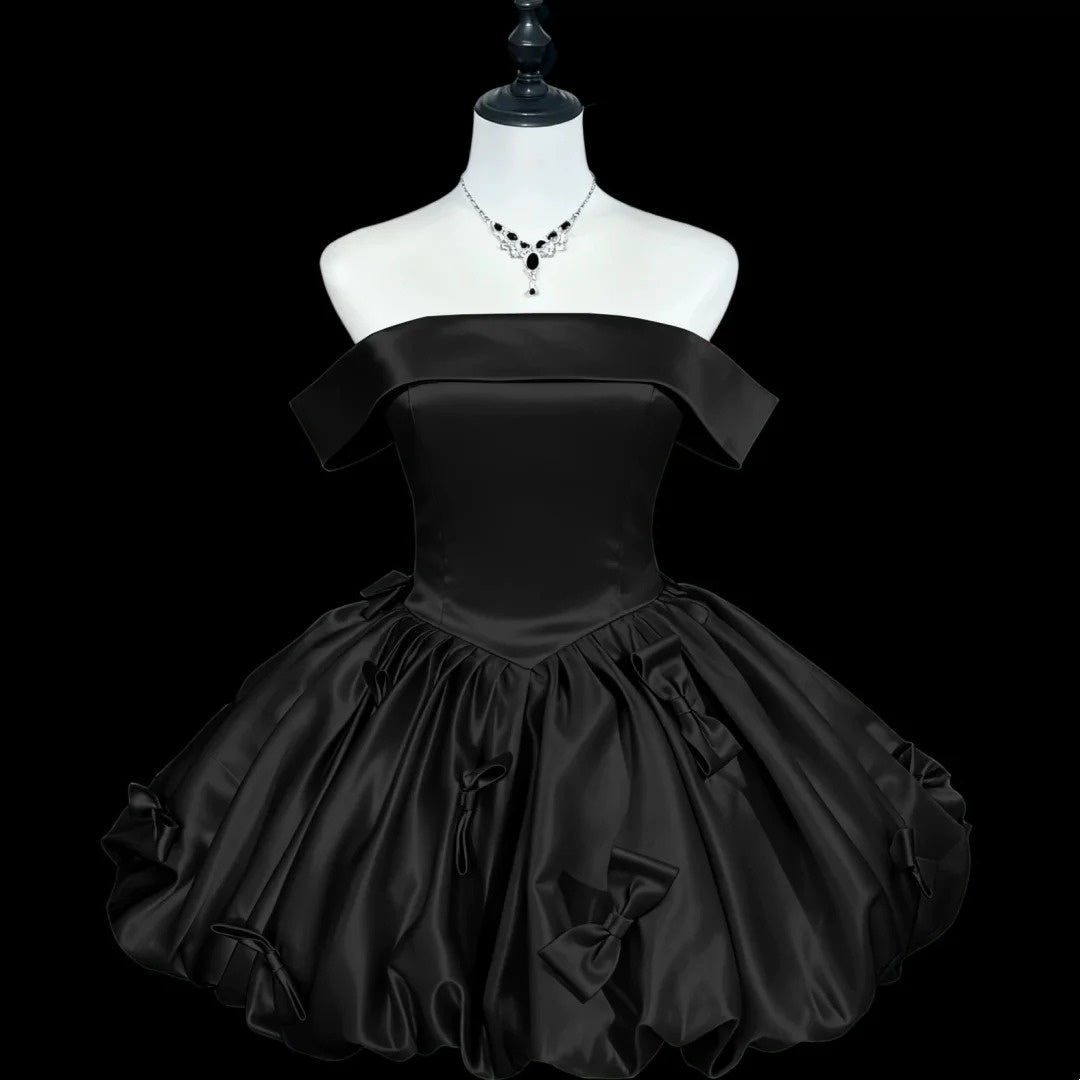 Robe courte en satin tendance pour anniversaire et bal de promo NV6599