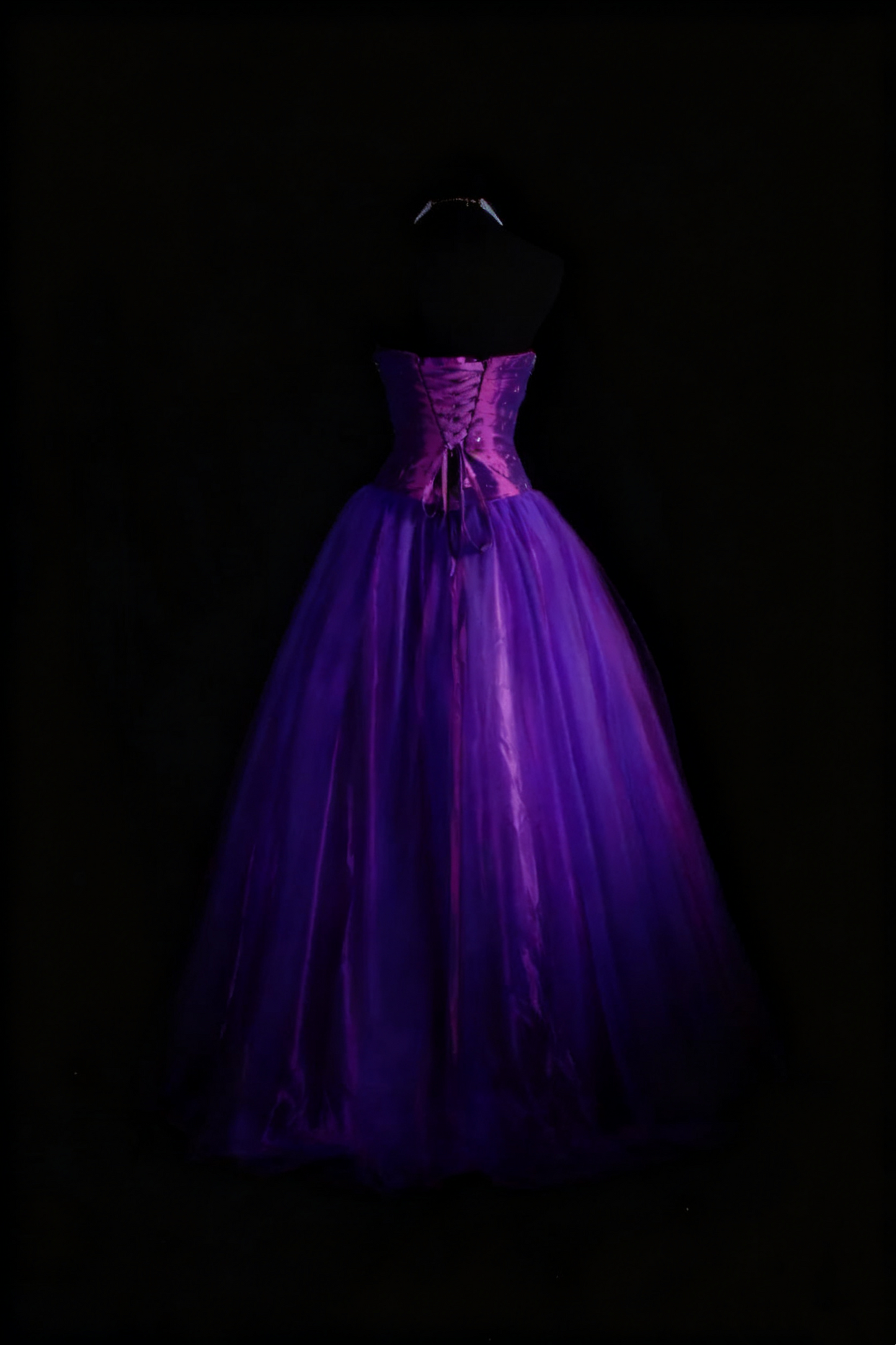 NiceVestidos – Vintage-Lila, zarte Perlen, langes Ballkleid aus Satin-Tüll, Abschlusskleid NV5861