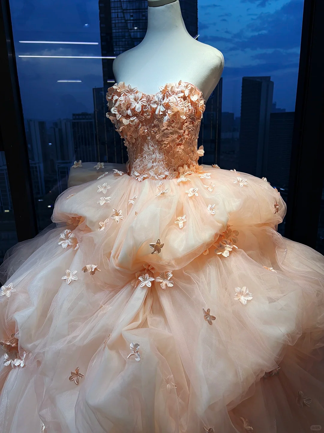 Strapless Peach Sweetheart Ball Gown Hand Beaded 3D Flower Layered Tulle Prom Dress NV7041