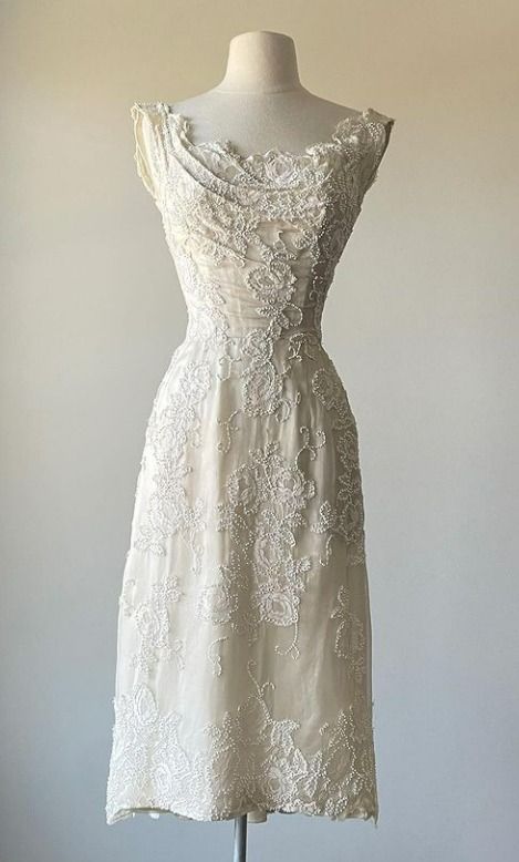 Elfenbeinweiß, elegante Mode, exquisite Perlen, lange Spitze, Ballkleid, Abendkleid, Partykleid, nv3635