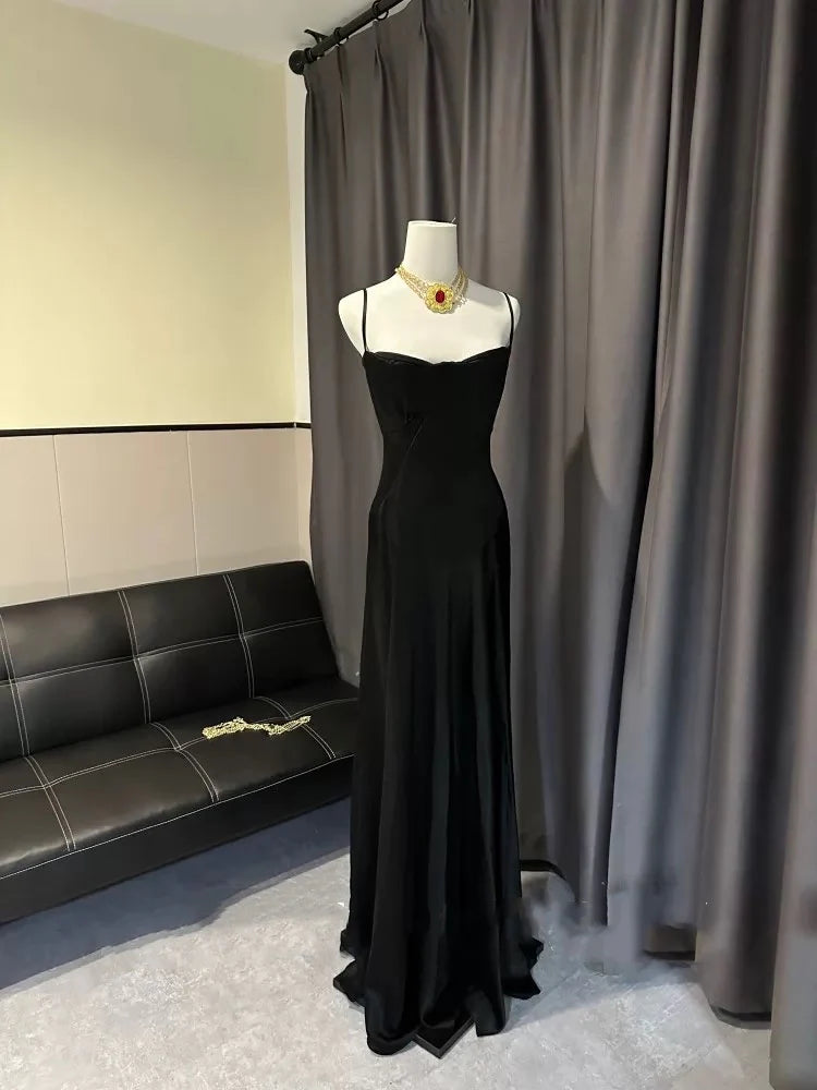 Schlichtes braunes A-Linien-Ballkleid mit Spaghettiträgern, Partykleid nv1713
