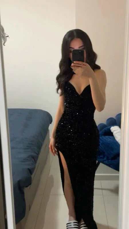 Schwarze Spaghettiträger Hosenträger glänzend elegant charmant beeindruckende Pailletten langer Schlitz Ballkleid stilvolles Abendkleid Partykleid nv2552