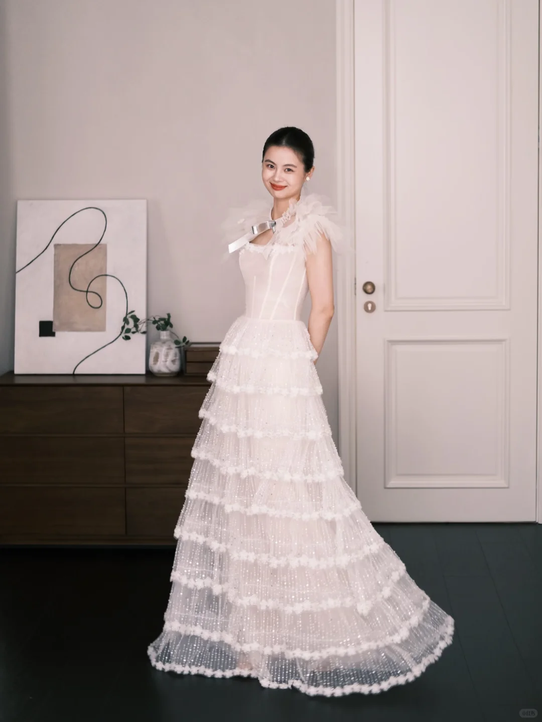 Tiered Cake Skirt Tulle Wedding Dress High Neck Bridal Gown NV7272