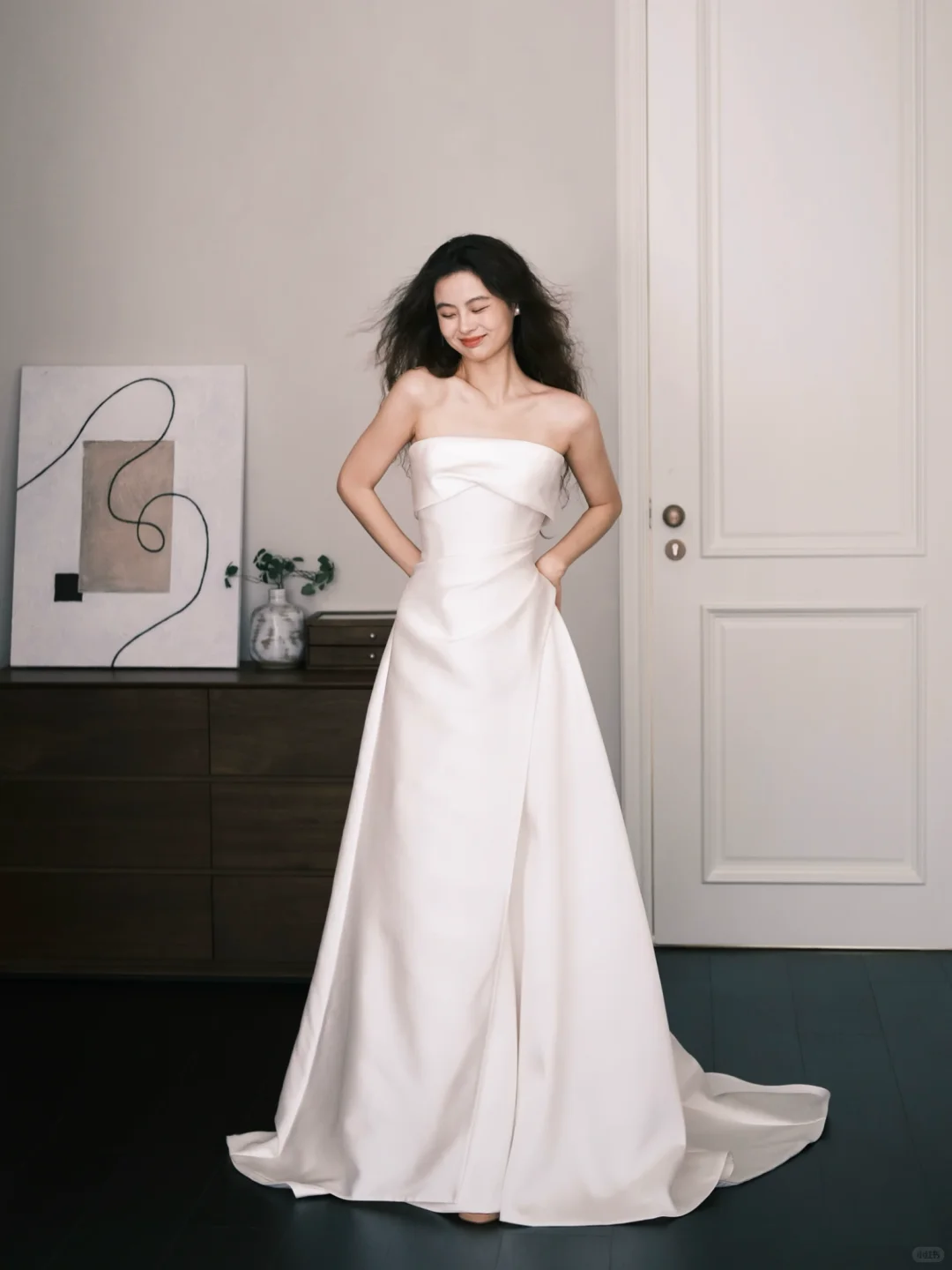 Strapless Twist Satin A-Line Wedding Dress with Side Slit & Pockets NV7384
