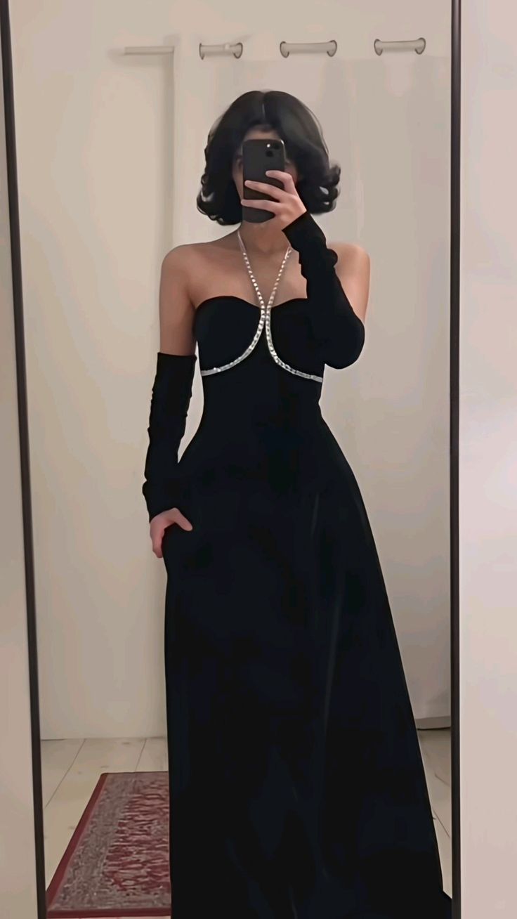 Schwarzes schlichtes schulterfreies elegantes langes Ballkleid Abendkleid Partykleid mit Strasssteinen mit Ärmeln nv2447