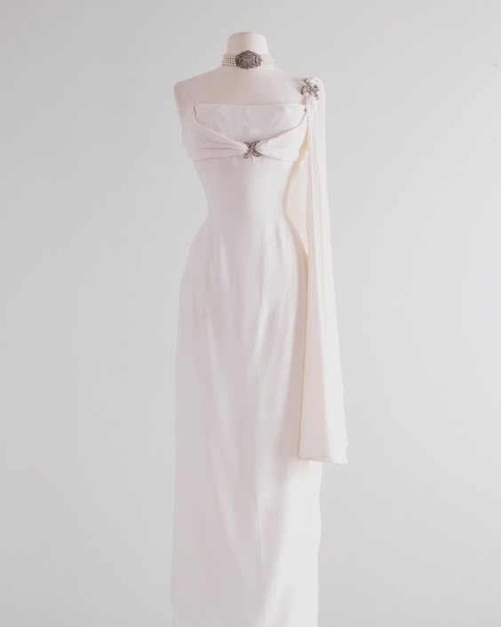 Weißes einfarbiges, schlichtes, elegantes, einschultriges, langes Ballkleid mit Schleife, Abschlussballkleid, Abendkleid, Partykleid, NV2621