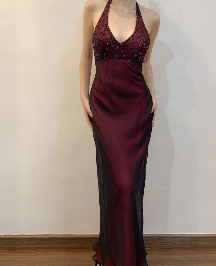 Robe de soirée élégante en satin et tulle, sans bretelles, style bordeaux, à la mode, exquise, nv3612