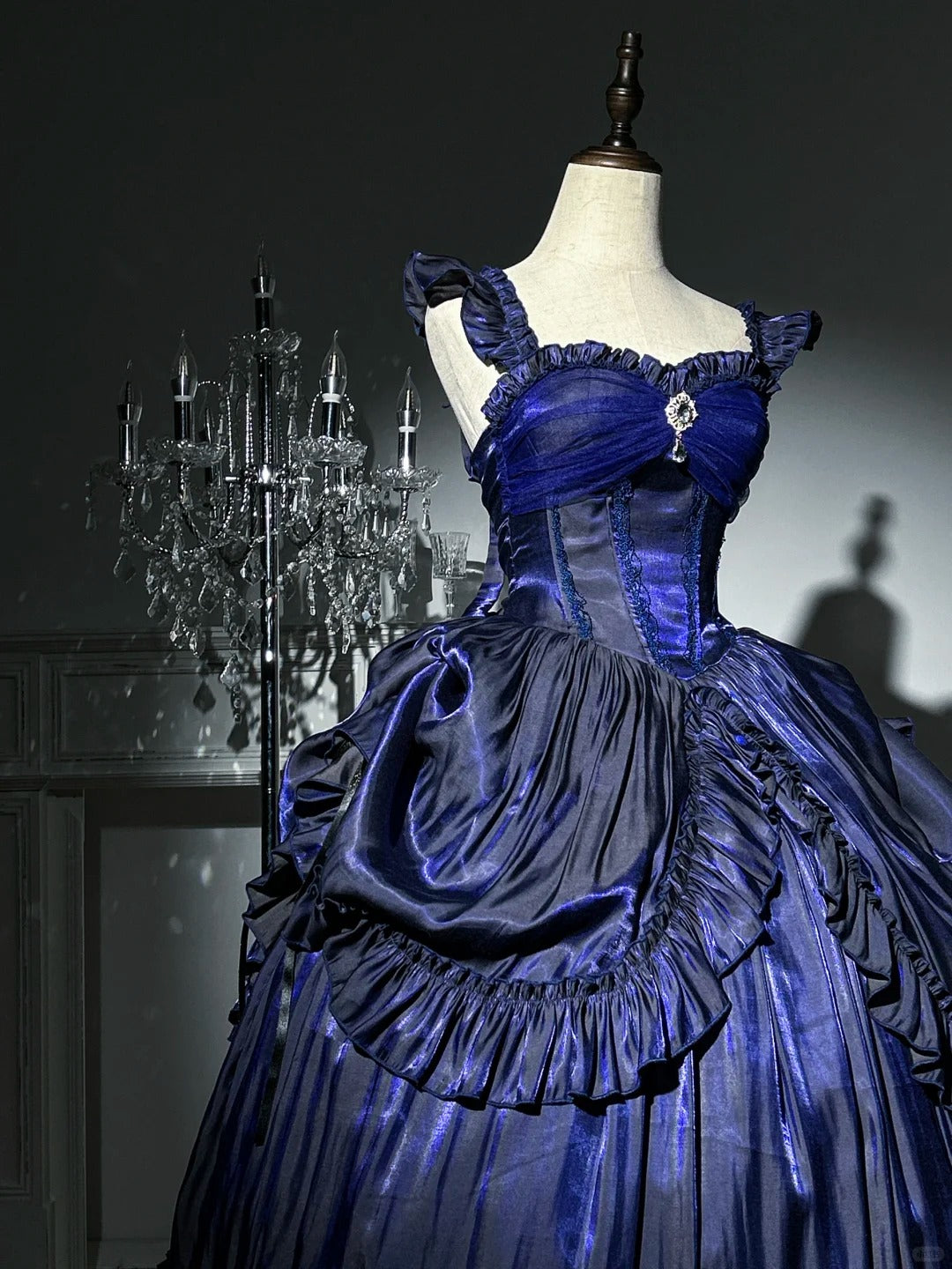Blaues geheimnisvolles Vintage-Mode-elegantes langes Satin-Bodenlang-Ballkleid-Abendkleid-Partykleid nv4192