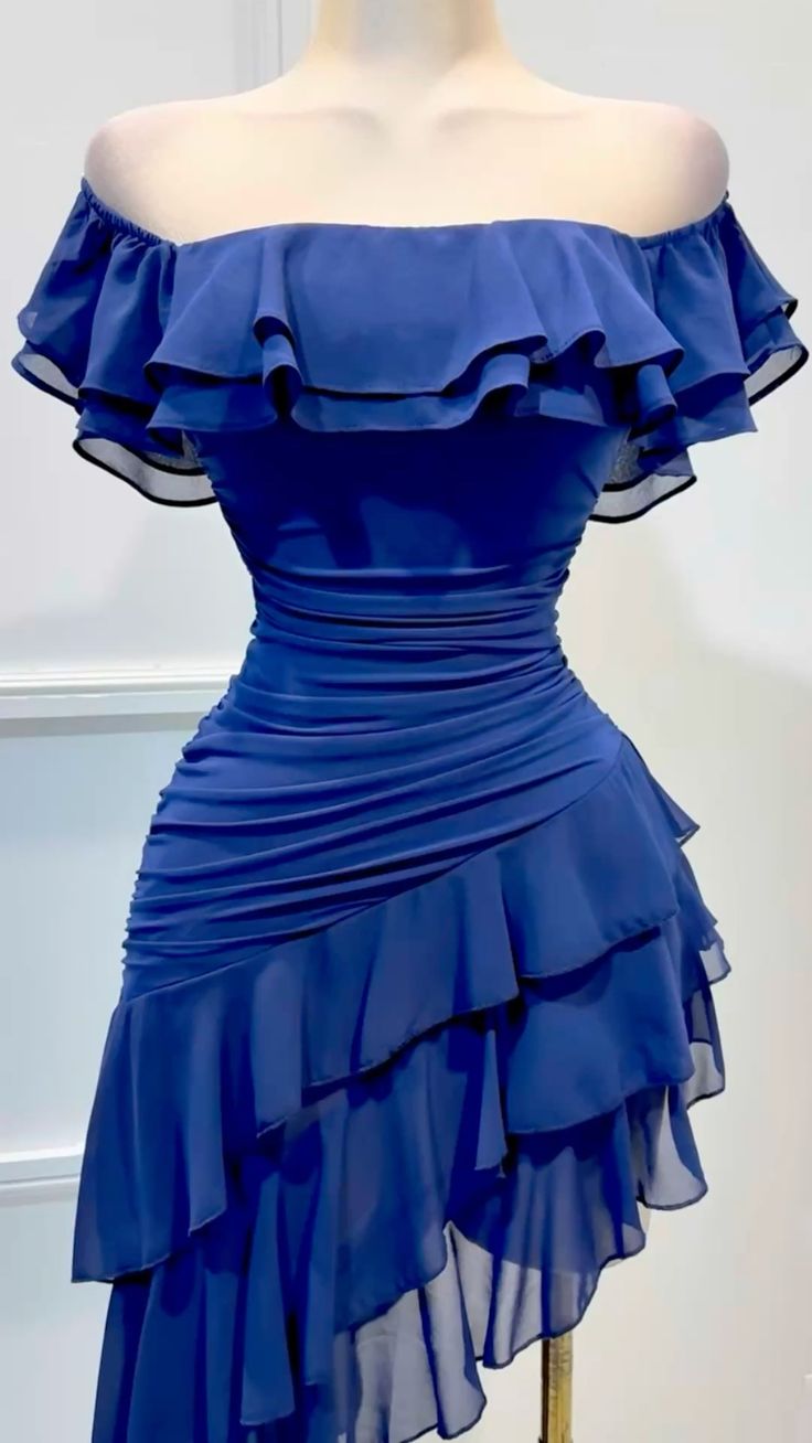 NiceVestidos – königsblaues Minikleid mit gerafften Rüschen NV5747