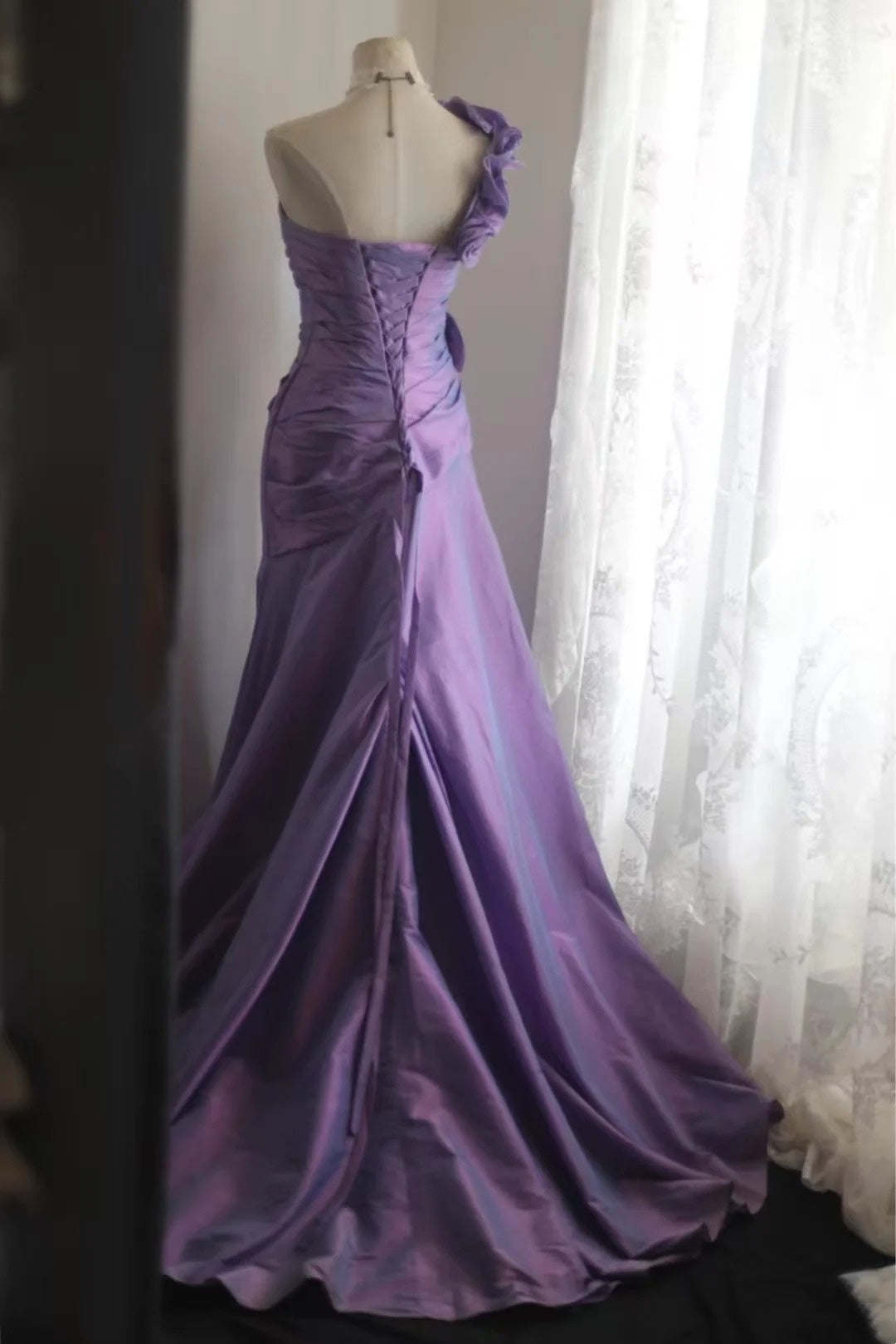 Lila Ballkleid Prinzessinnenkleid NV6584