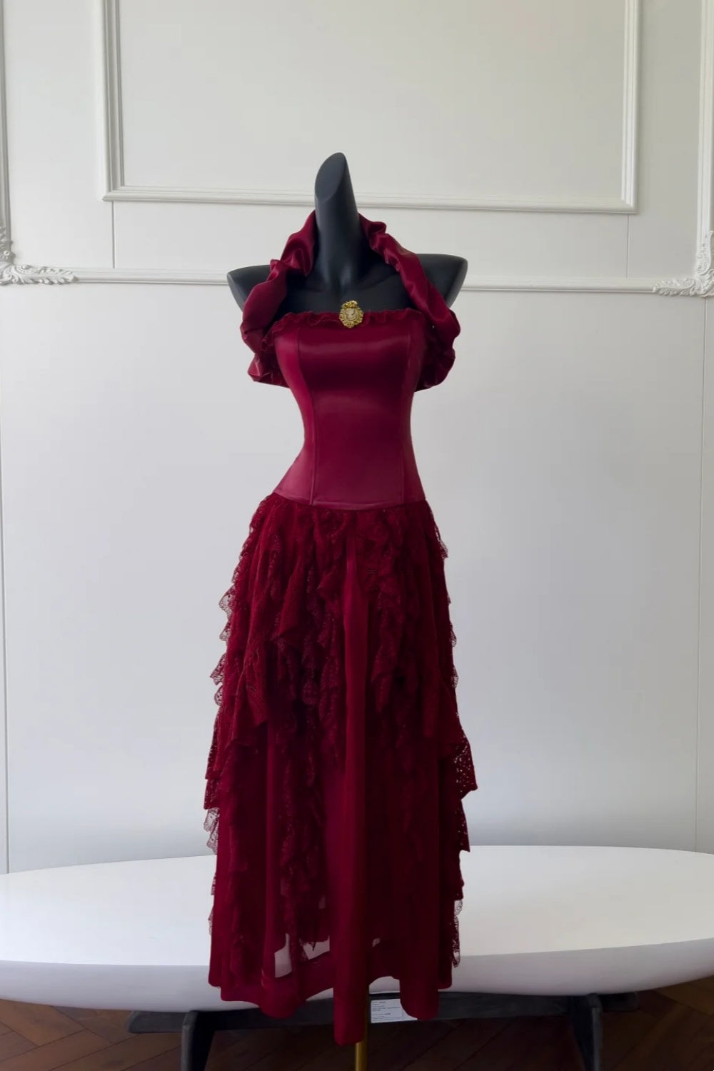 NiceVestidos – Burgunderfarbenes Vintage-Kleid NV6078