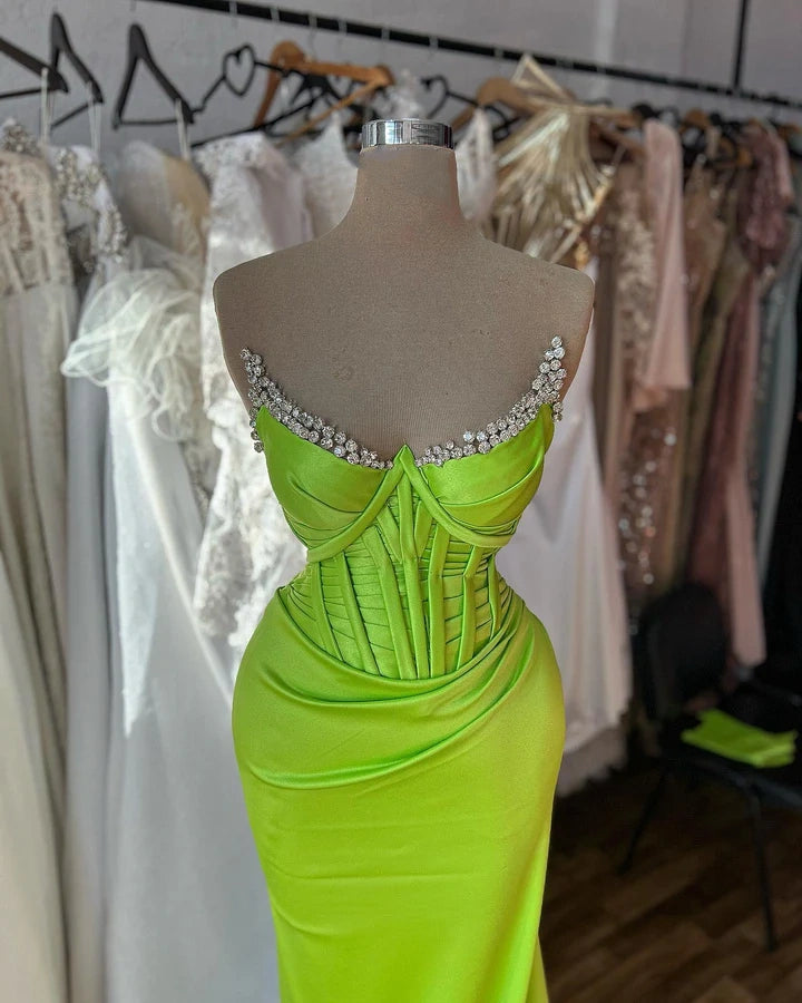 Grün Glänzend Mode Elegant Spaghettiträger Ärmellos Lang Satin Bodenlang Ballkleid Abendkleid Partykleid nv3720