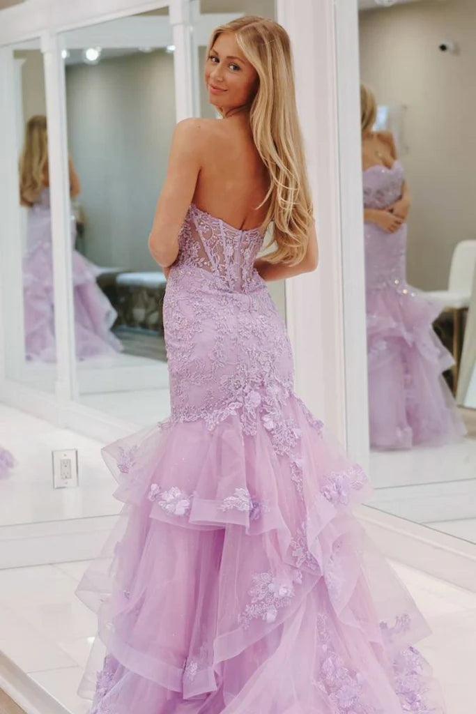 Wunderschönes trägerloses Meerjungfrau-Abendkleid aus lila Spitze, langes Ballkleid aus lila Spitze, formelles Abendkleid aus lila Spitze, lila Ballkleid nv1567