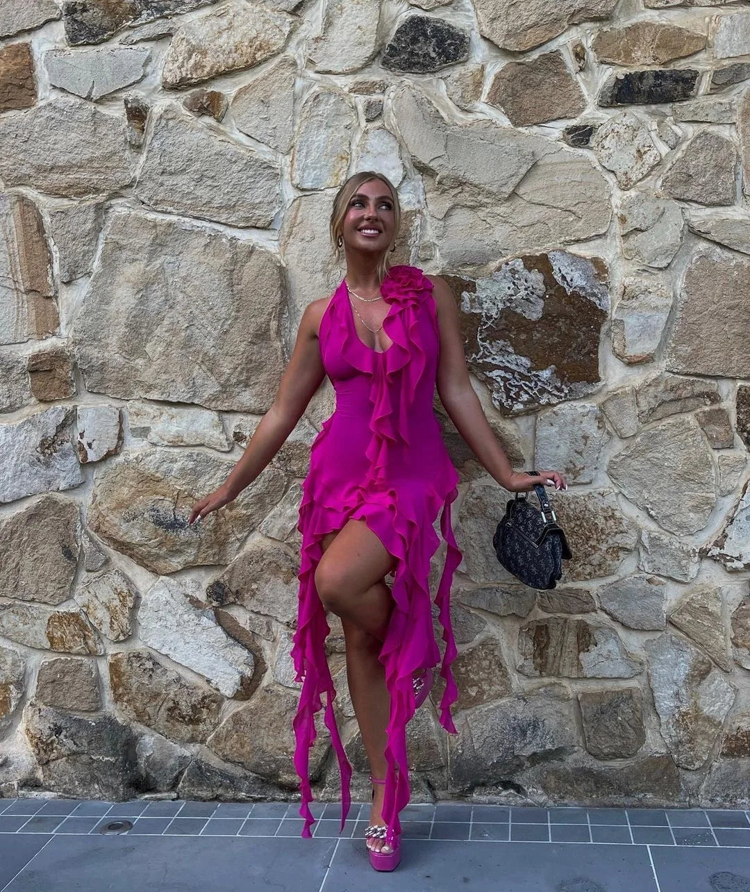 Robe de soirée courte à volants en mousseline de soie rose élégante et tendance nv3877