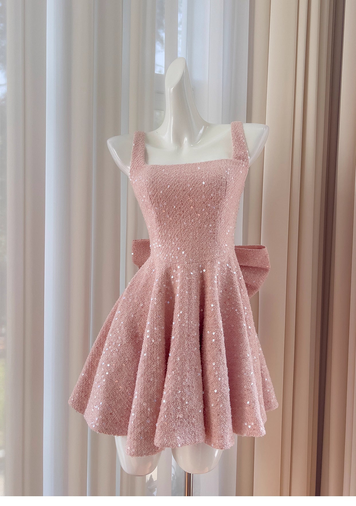 Robe courte de soirée rose à bretelles en tweed pailleté, taille haute, avec nœud, collection nv5544