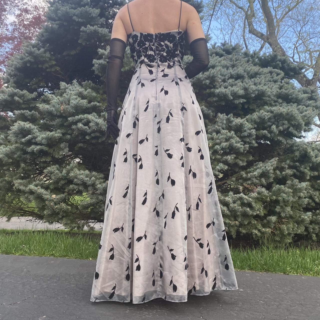 🖤 Vintage Gothic Style Lagen Chiffon Blumen Ballkleid Satin Tüll, Ballkleid Abendkleid Partykleid nv4255
