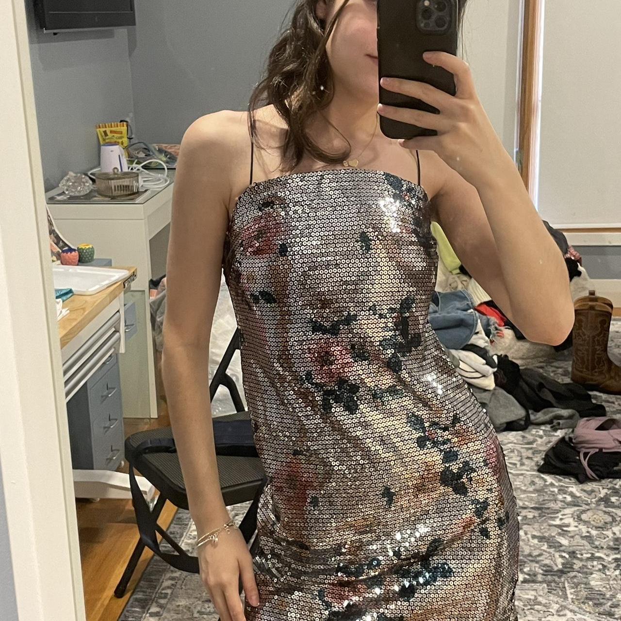 Robe de soirée courte à paillettes argentées scintillantes nv5245