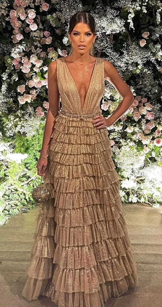 Glänzendes langes Ballkleid mit tiefem V-Ausschnitt in Champagner, NV1235
