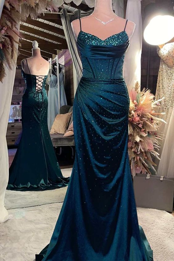 Robe longue de soirée en satin à col en V et lacets dans le dos avec perles et sirène nv1377