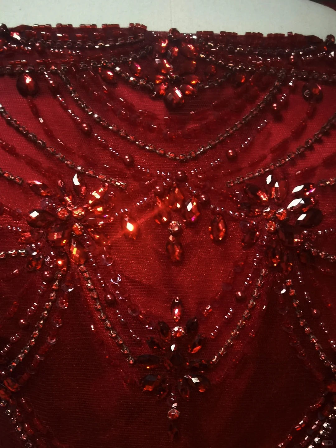 Red luxury gorgeous elegant exquisite gemstone beaded long tulle floor length ball gown evening dress nv3921