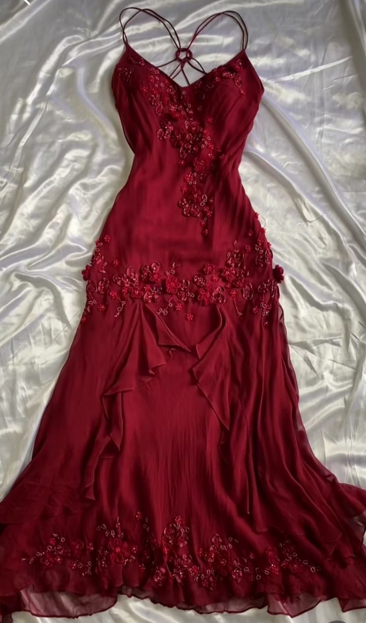 Robe de soirée longue style sirène bordeaux, élégante et raffinée, bretelles spaghetti, en mousseline de soie, style rétro, nv3592