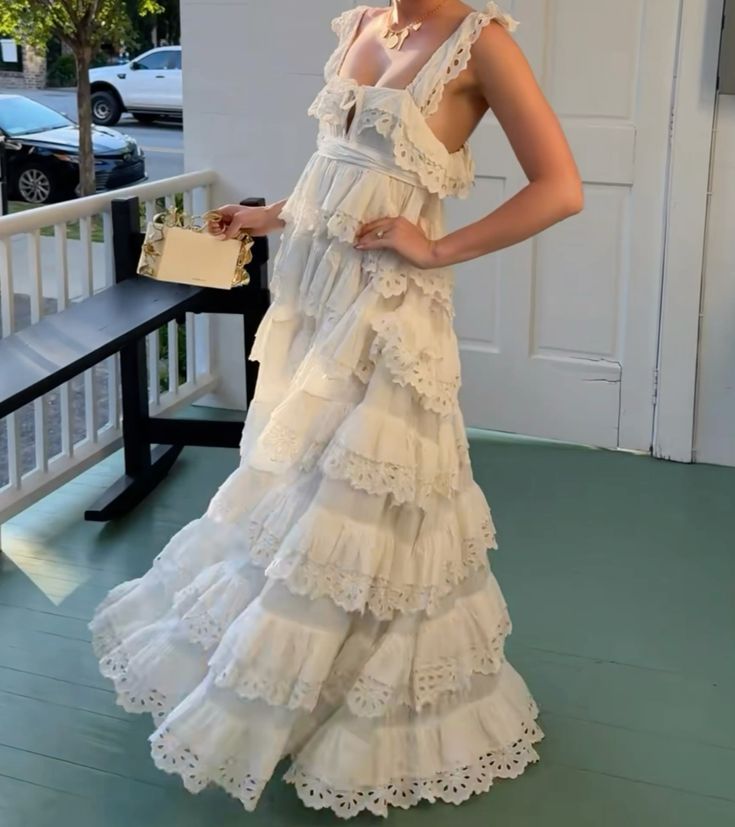 Weißes exquisites elegantes Spitzen-Langarm-Tüll-Ballkleid-Abendkleid-Partykleid NV3362