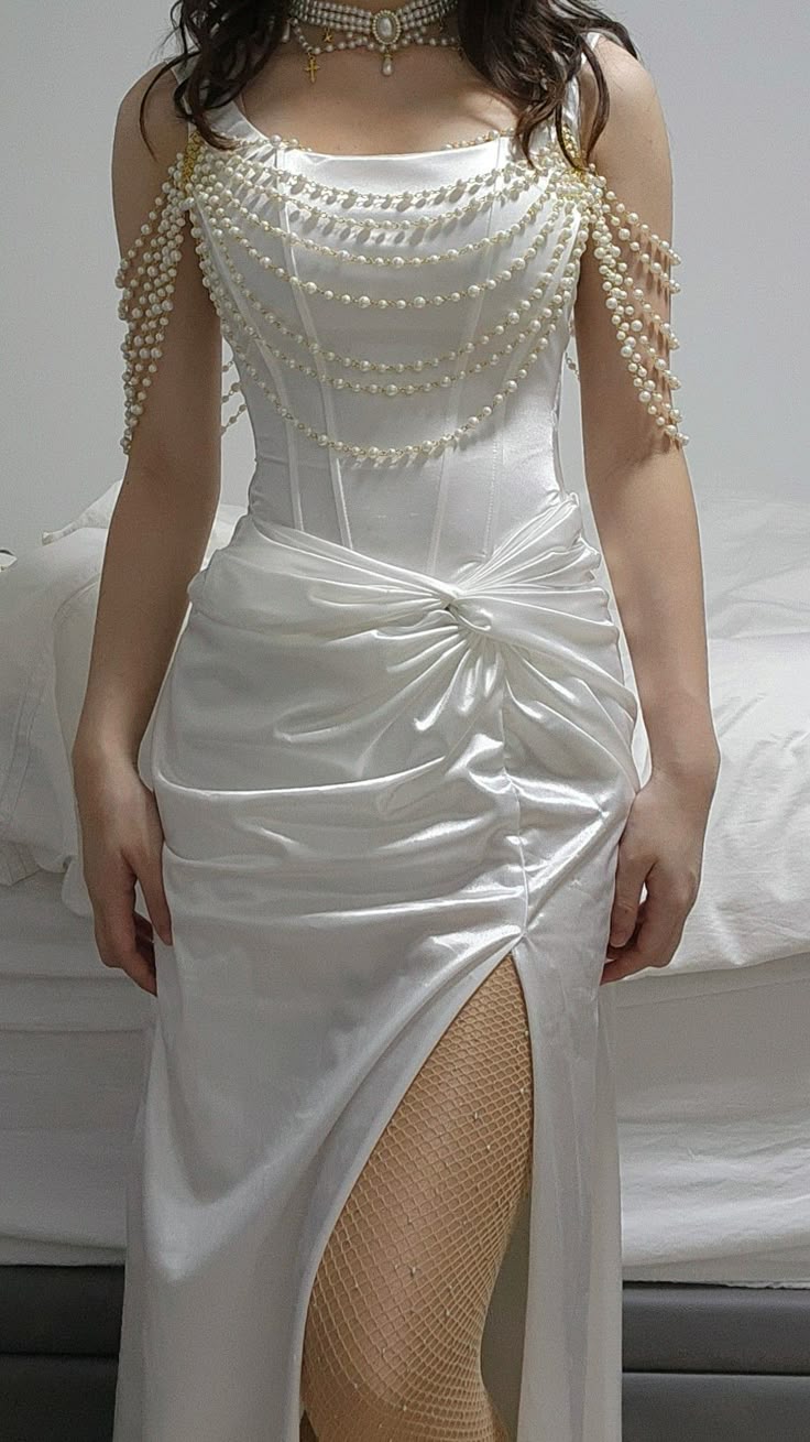 Robe de soirée longue en satin blanc, élégante et tendance, nv4771