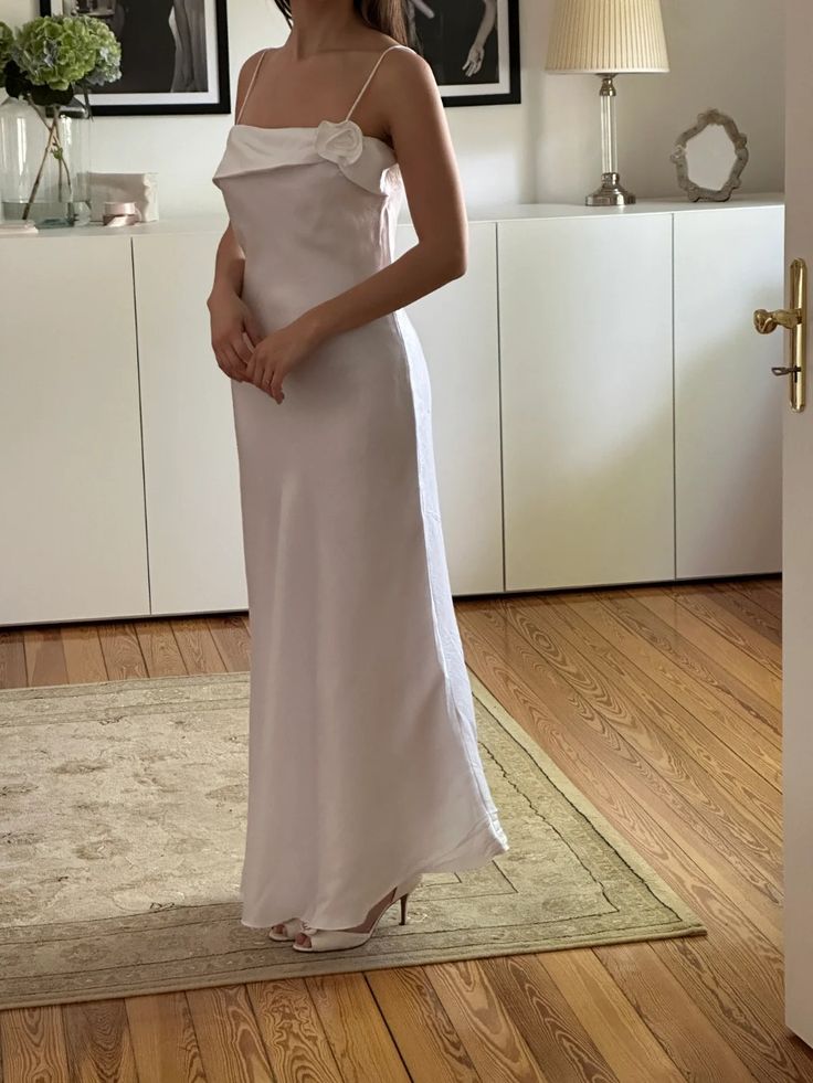 Weiße einfarbige, elegante lange Satin-Hochzeitskleider für Brautjungfern, Partykleider für Gäste, Ballkleider, Abendkleider, Ballkleider, NV3935