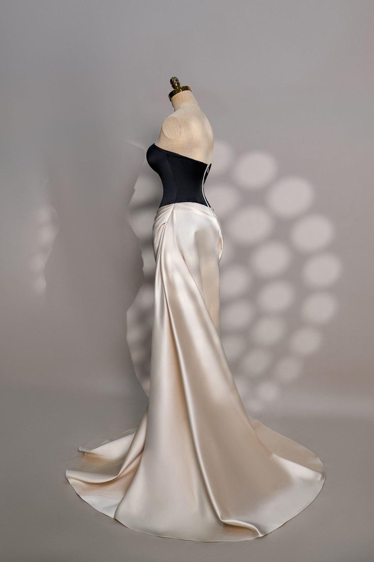 Schwarzes schönes, modisches, trägerloses, langes Satin-Ballkleid, Abendkleid, Verlobungspartykleid, NV3613