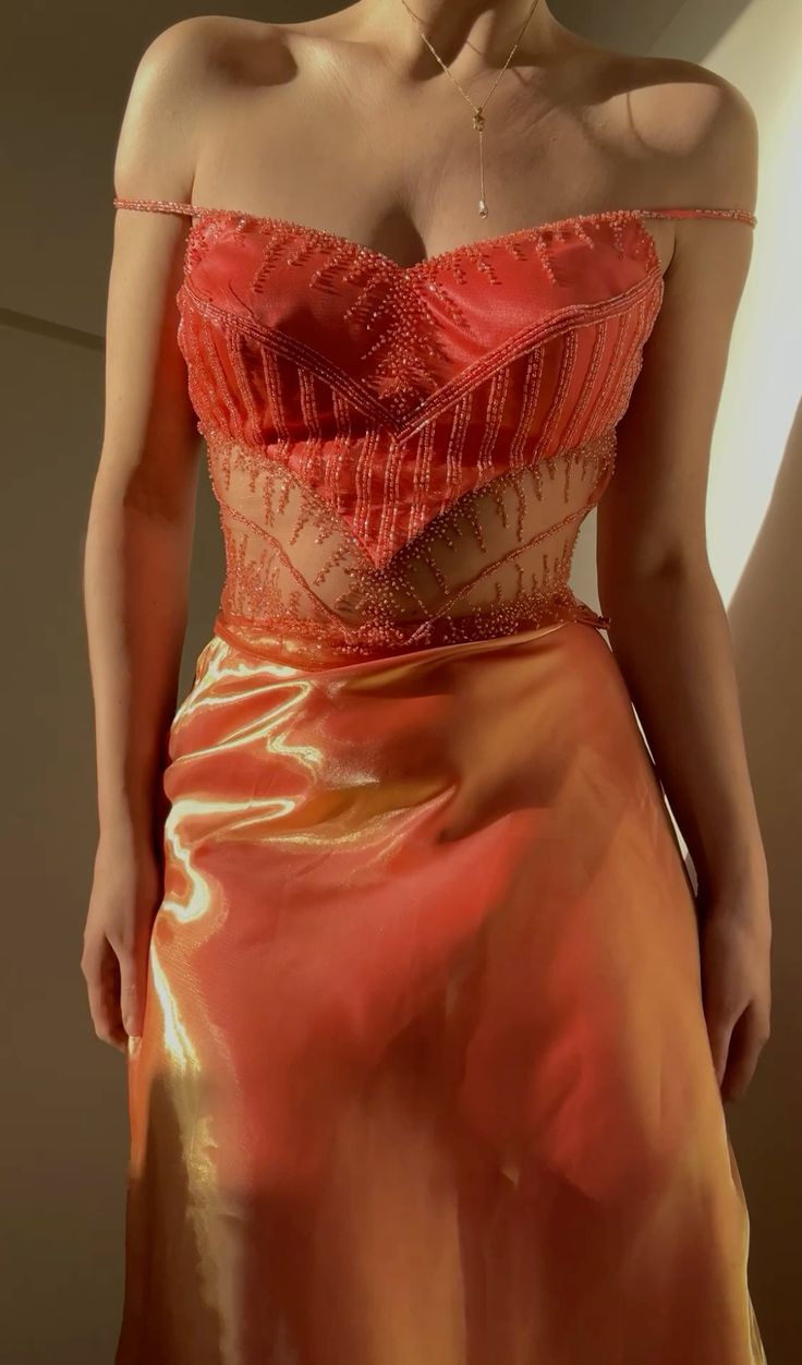 Orange Fashion Exquisite Perlen Spaghetti Strap Lange Tüll Ballkleid Abendkleid nv3318