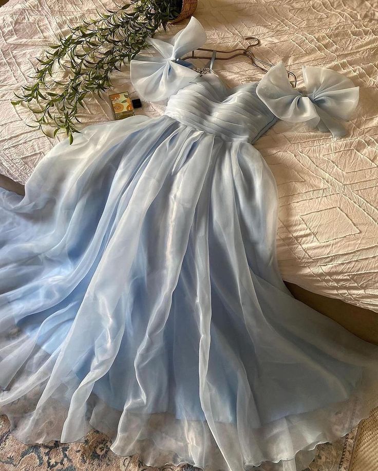Blaues süßes elegantes Kurzarm-Tüll-Kurz-Strass-verziertes Homecoming-Kleid-Partykleid NV3002