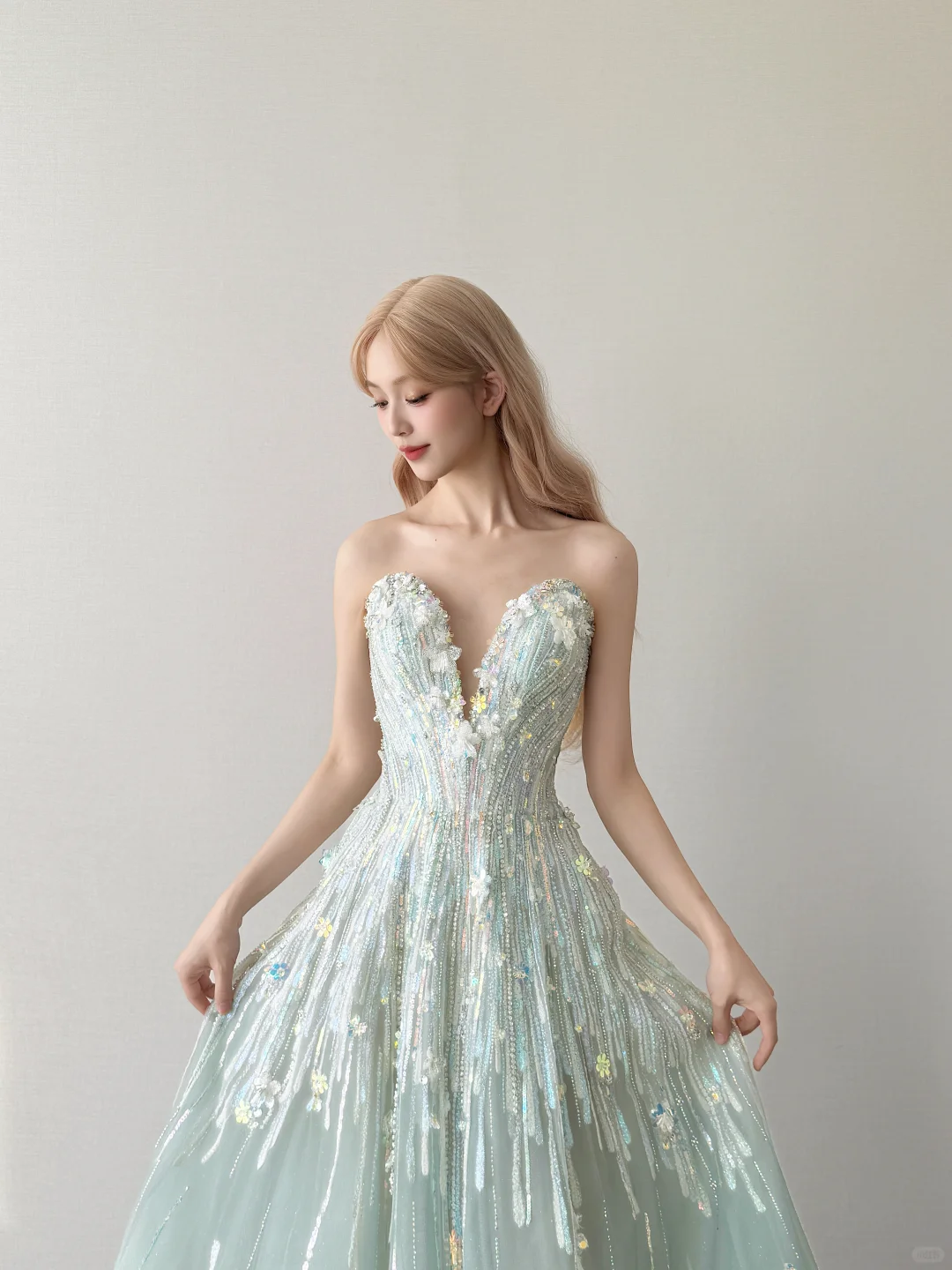 Mint Green Strapless Deep V Prom Gown Vertical Sequin Beading 3D Flower A Line Evening Dress NV7154